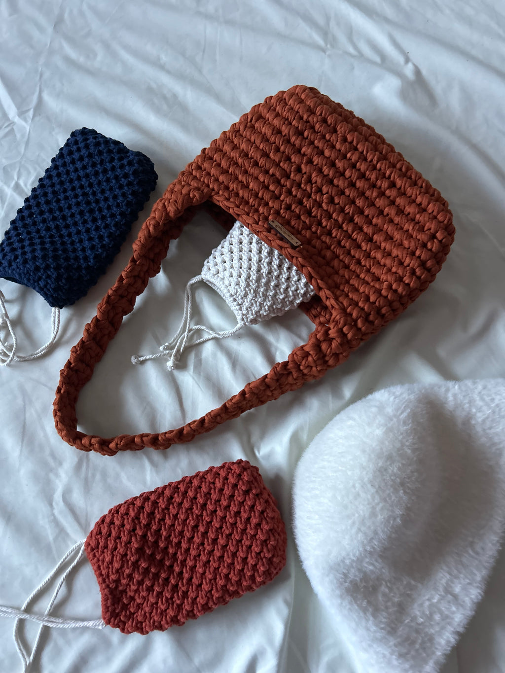 Solea Pouch
